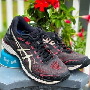 ASICS GT 2000 Running Shoes size 8.5